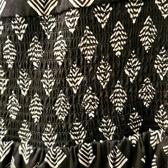 White House Black Market size 8 fully lined summer dress - Picture 5 of 6